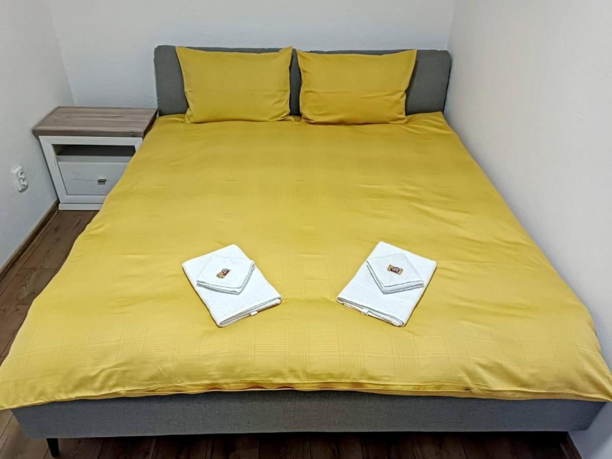 Lend City Apartment เมียร์คูรา-ชุค ภายนอก รูปภาพ